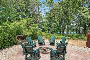 Terrace/patio - Rustic lakefront home with shared dock & boat slip, game room & stunning gazeebo (Necedah)