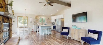 Cozy Home in Lake Arrowhead w/ shared amenities such as pools, tennis, & golf