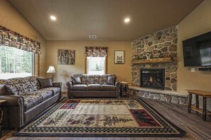 TV, fireplace, offices - Modern dog-friendly cabin with hot tub, gas fireplace, patio, grill, & washer/dr (Conover)