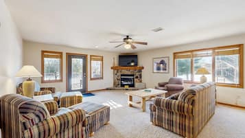 TV, DVD player, offices