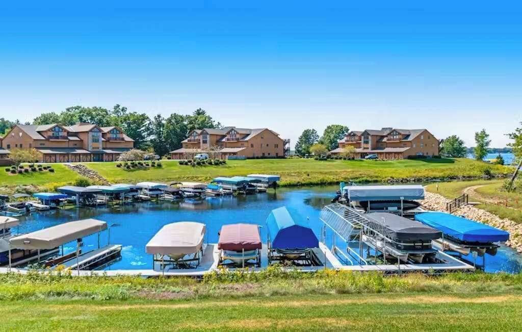 Marina
