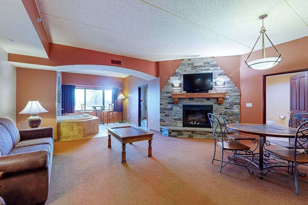 TV, fireplace, offices