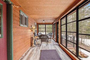 Interior - Riverfront vacation home with a dock, wood stove, full kitchen, & firepit (Lac Du Flambeau)