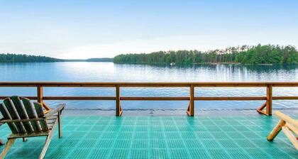 Waterfront cabin with Plum Lake views, private dock, beach access & kayaks