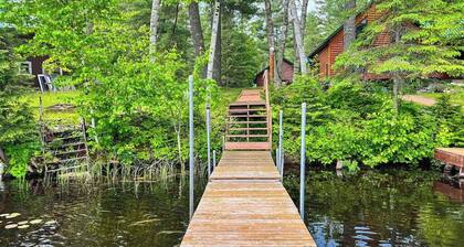 Cozy Cabin on the Turtle Flambeau Flowage, great for all seasons!