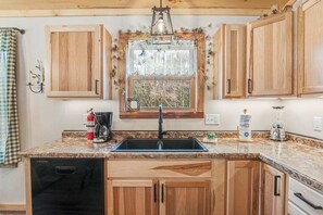 Fridge, microwave, oven, stovetop - Inviting home with game room, firepit, full kitchen, & W/D (Arkdale)