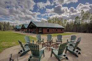 Terrace/patio - Contemporary dog-friendly cabins with hot tub, fireplaces, patios, & game room (Conover)