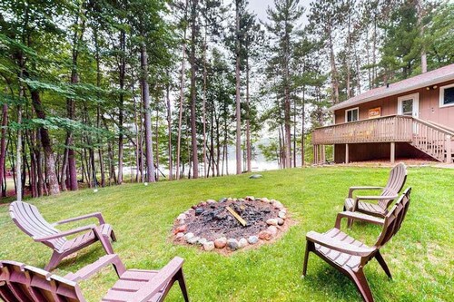 Hillis House | Lakefront house in Arbor Vitae w/water toys & two kitchens