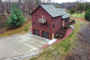 Exterior - Charming Golf View Home, w/ Hot tub, Sauna, Fire pit, near Lakes & Trails! (Nekoosa)
