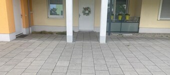 Modern garden apartment near the trade fair and Munich Airport