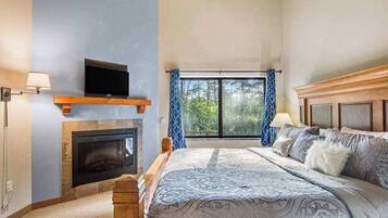 Iron/ironing board, internet, bed sheets