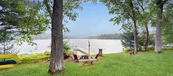 Charming Lakefront home w/ dock, gas grill, fire pit, on ATV/Snowmobile trail