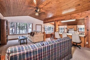 TV, DVD player, offices - Dog-friendly lakefront property with dock, boat lift, firepit & hot tub (Three Lakes)