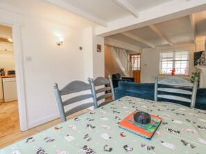 Interior - September Cottage (Weymouth)