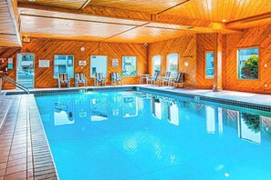Pool - Waterfront condo with resort amenities, grill, firepit, jetted tub, & partial AC (Wisconsin Dells)