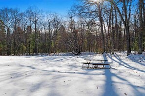 Property grounds - Cozy, family-friendly, riverview condo w/ a furnished patio & gas fireplace (Eagle River)