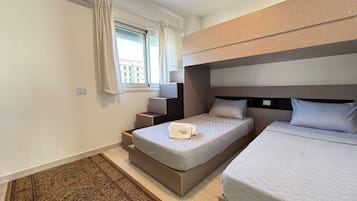 Chalet, 3 Bedrooms, Lagoon View | Free WiFi