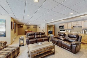 Interior - Lakefront home with grill, firepit, pool table, & jetted tub (Friendship)