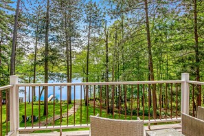 Property grounds - Dog-Friendly Lakefront Home w/Fireplace, Stove, Lake View, Free WiFi, Deck (Tomahawk)