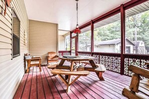 Outdoor dining - Lakefront home with private dock, screened porch, woodstove, fast WiFi, & W/D (Rhinelander)