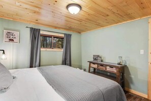 Iron/ironing board, WiFi, bed sheets - Renovated lake-view retreat with full rec lake access, boat slips, & firepits (St. Germain)