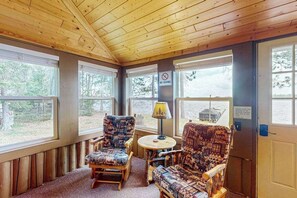 Interior - Rustic Cozy lakefront Cabin with dock, fire pit, gas grill, W/D & quiet location (St. Germain)