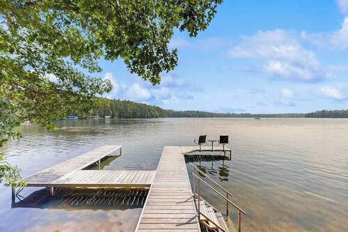 Serene Lakefront Home with Fire pit, Dock, WIFI, & Dog-Friendly