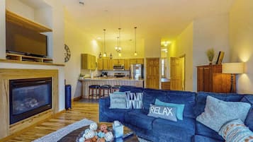 TV, fireplace, offices