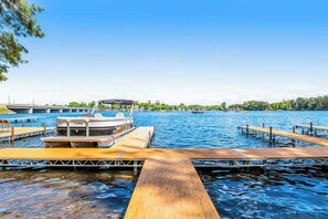 Marina - Modern Water-View Condo with Fast WiFi, Gas Fireplace, Patio & Gas Grill (Minocqua)