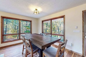 Dining - Updated home near downtown Eagle River & beach with fireplace, grill, decks, W/D (Eagle River)
