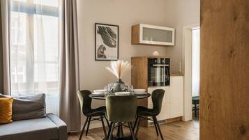 Comfort Apartment, City View | Living room | Smart TV
