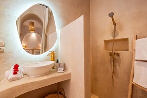Haartrockner, Handtücher