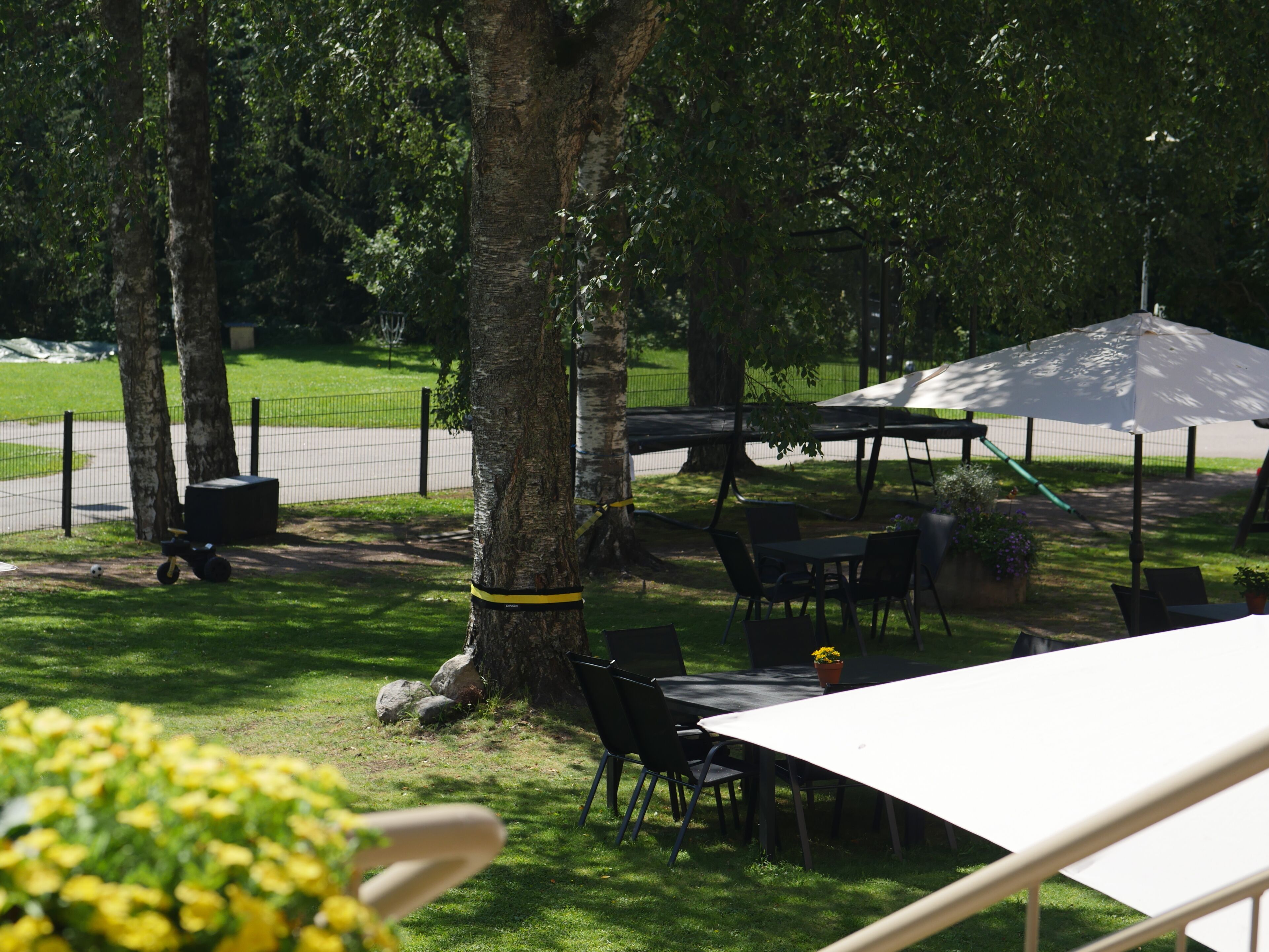 Children’s play area – outdoor