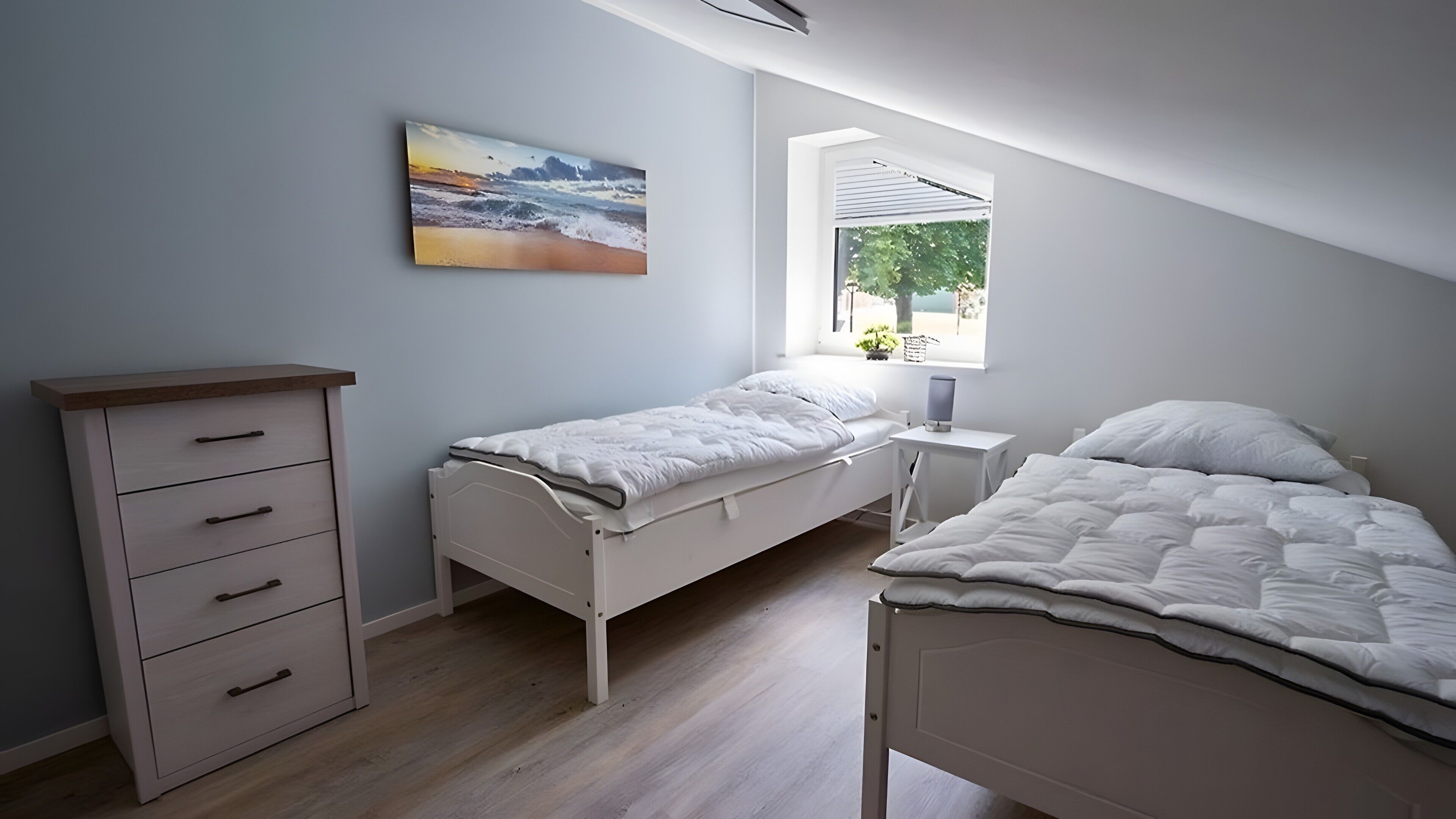WiFi, bed sheets