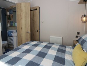 2 bedrooms, individually decorated, individually furnished, free WiFi - Santa Maria (Llandysul)