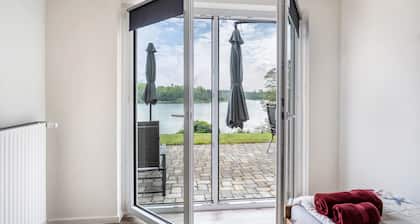 Holiday Home 'Haus Am See' with Lake View, Private Terrace and Wi-Fi