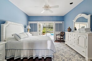 Room - Ultra Private Central Florida Luxury Home with Pool (Lake Wales)