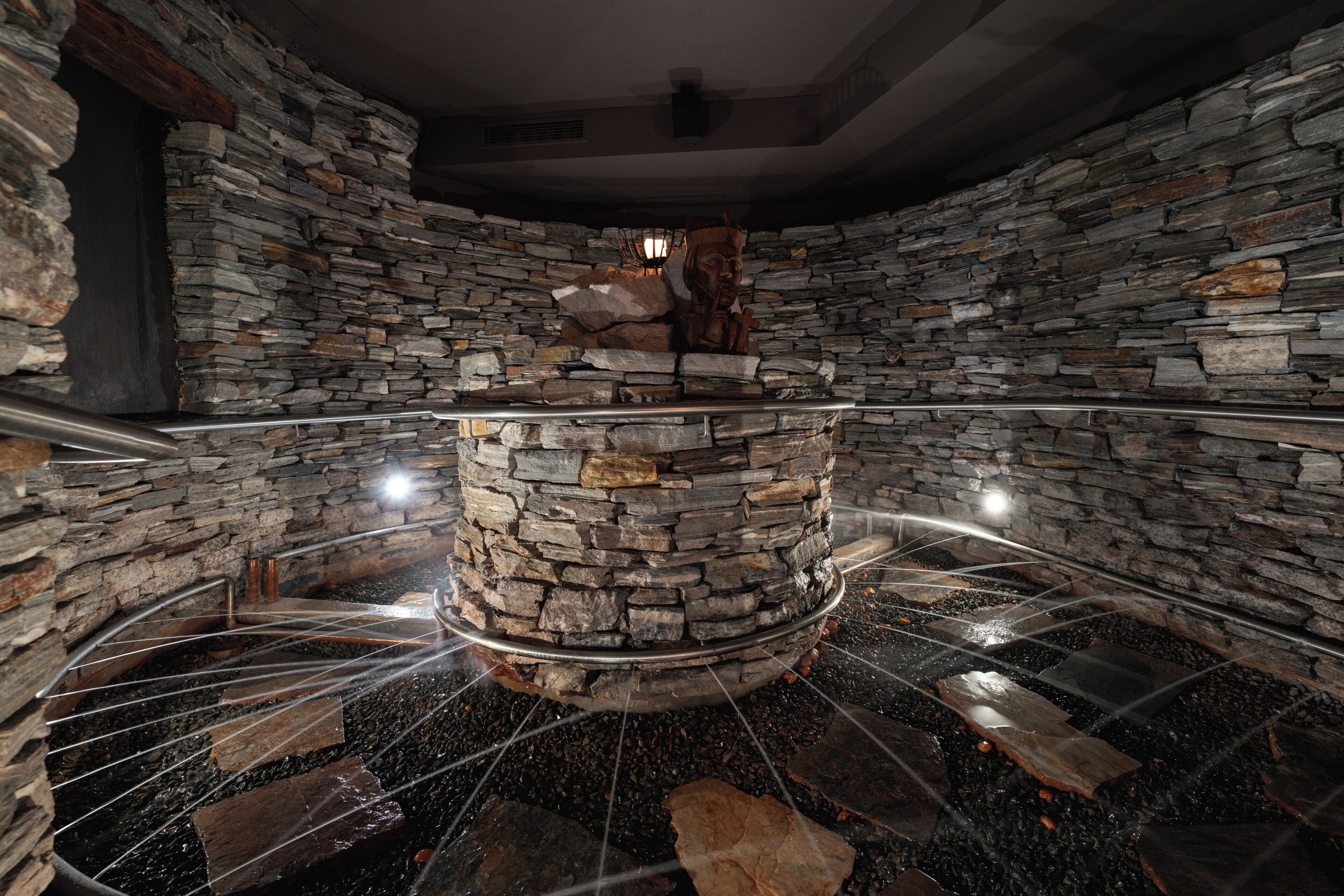 Sauna, hot tub, steam room, hot springs, body treatments, hydrotherapy