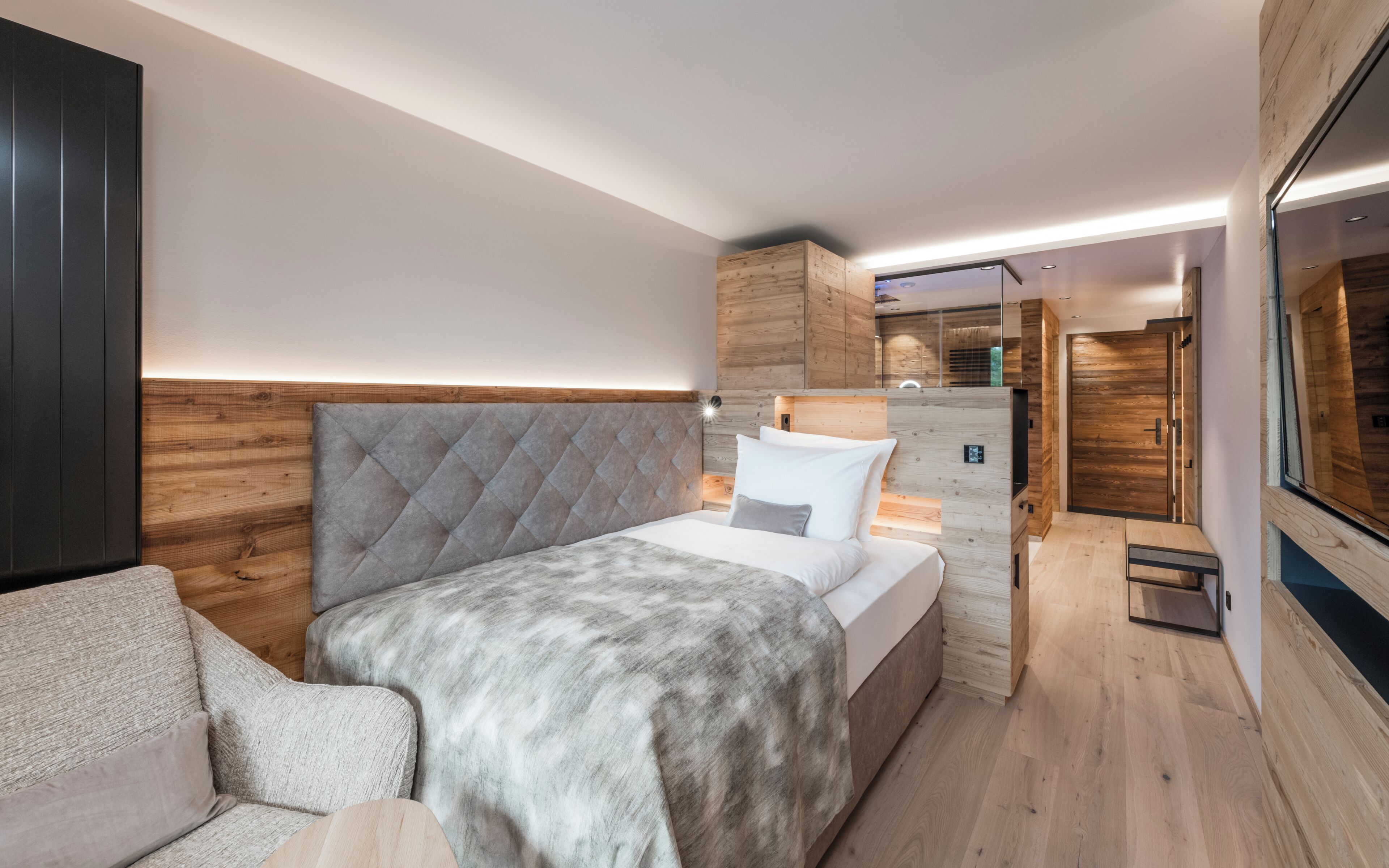 Comfort Single Room, Balcony, Valley View | Premium bedding, minibar, in-room safe, blackout drapes
