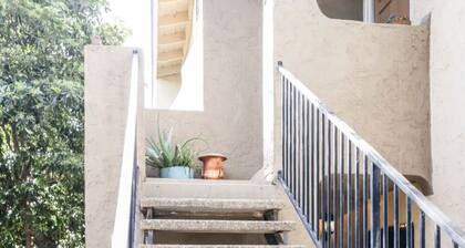 Escondido Urban Stay - Stylish 2BR Apartment