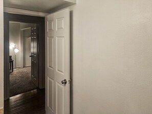 Interior - Escondido Urban Stay - Stylish 2BR Apartment (Escondido)