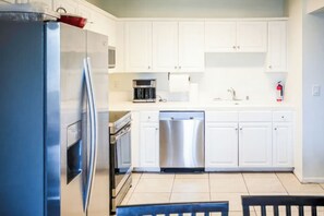 Condo, 2 Bedrooms | Private kitchen - Escondido Urban Stay - 2BR Apartment (Escondido)