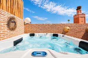 室外 SPA 浴缸