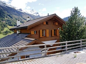 Exterior - Plaun Pazzola mit Garage Bösch, (Sedrun/Rueras). by Interhome (Rueras Dieni)