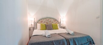 Casa Spa De La Mariola, Rural Relax with Spa near Seville