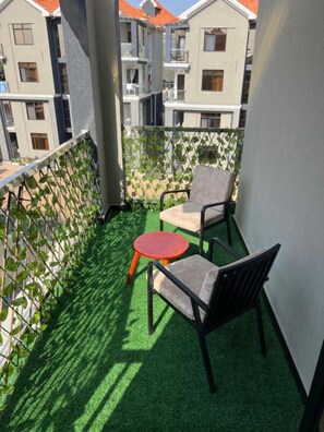 Property grounds - MSTays Kisaasi Apartment 2 (Kampala)