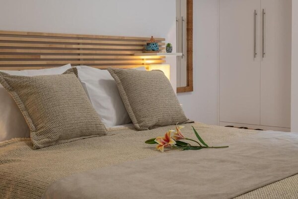 Elnia Spa Suite - Heraklion