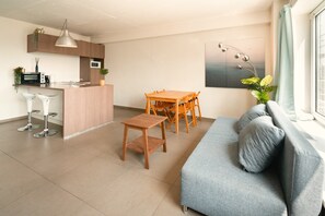 Apartment | Private kitchen - Antwerp Central Apartment for 7 (Antwerp)