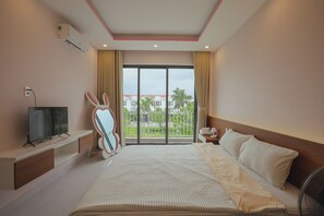 Deluxe Double Room Single Use, Balcony, City View | Laptop workspace, free WiFi - TRÀ HOMESTAY CS3 (Phuong Vy Da)