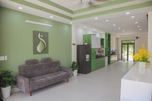 Living area - TRÀ HOMESTAY CS3 (Phuong Vy Da)